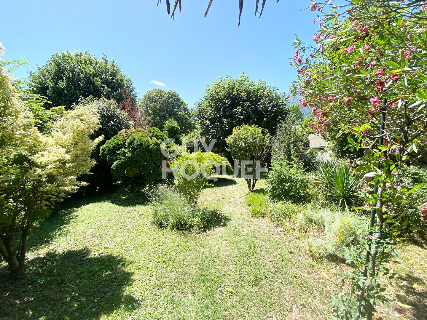 Maison spacieuse 8 pièces à vendre à Goncelin - Rare sur le marché