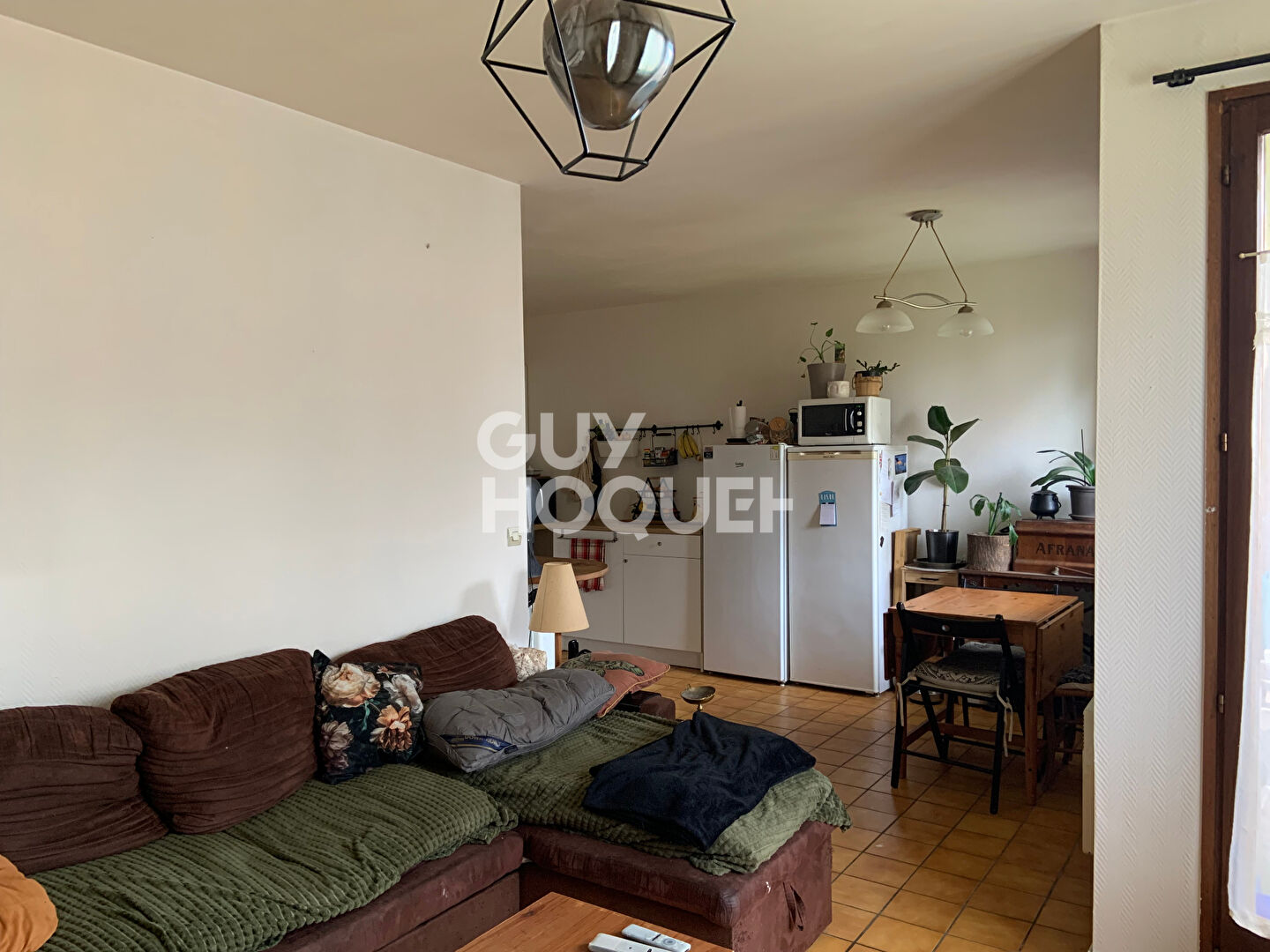 Appartement T2 + cave + 2 balcons