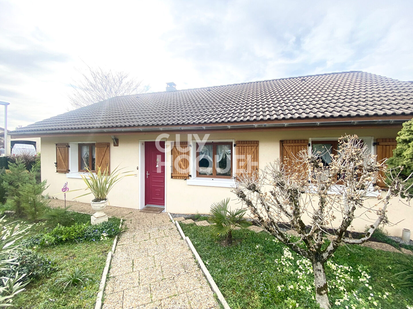 Maison d'exception à Goncelin - Un havre de paix à ne pas manquer !