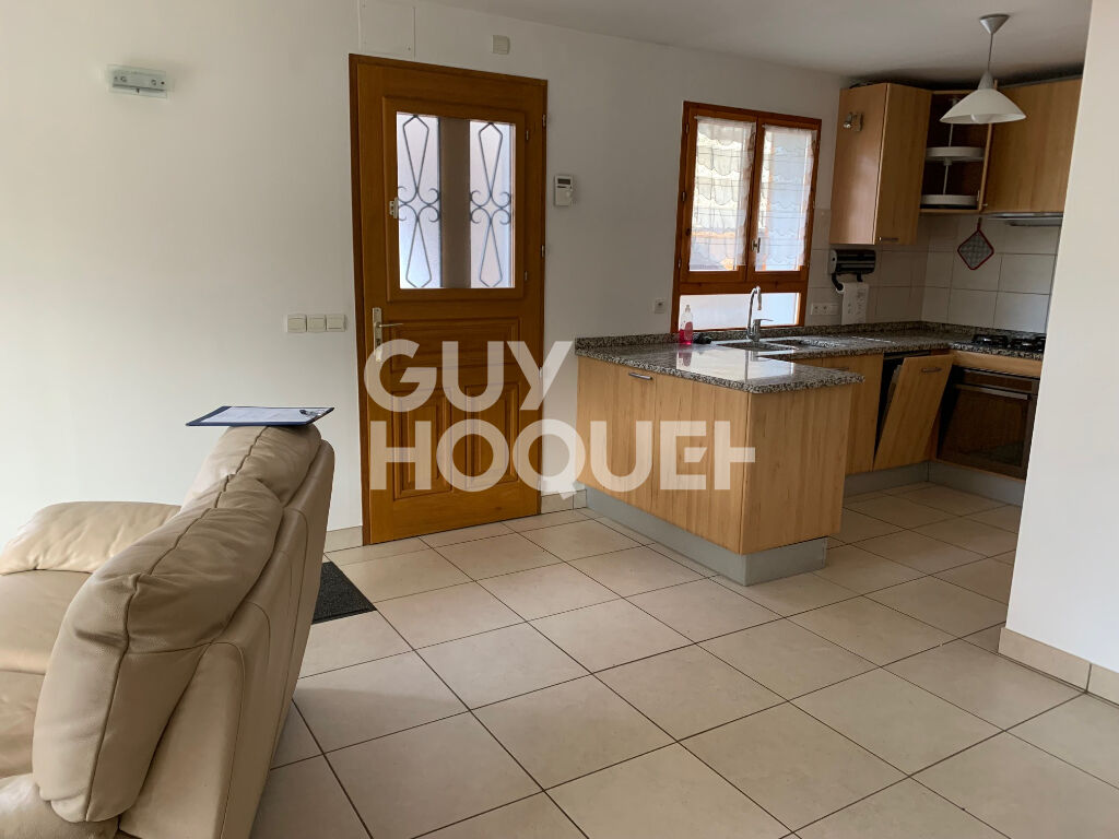 ST JEOIRE PRIEURE maison de village T3 en  meublée  :