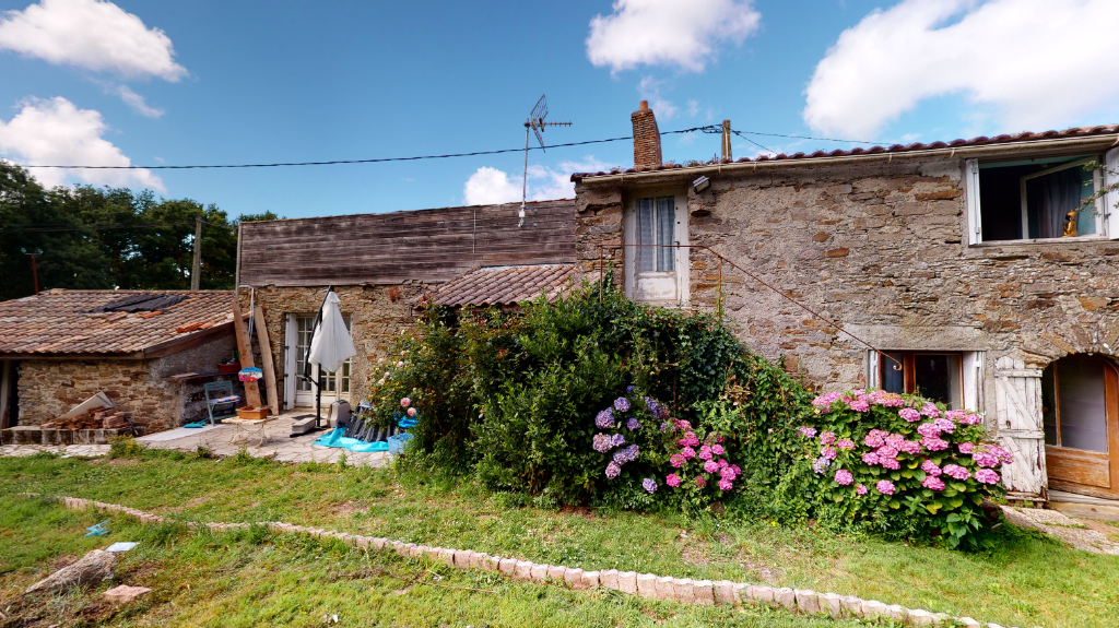 EXCLUSIVITE - À vendre à CHAUVE (44320), maison 5 pièces d'environ 133,13 m².