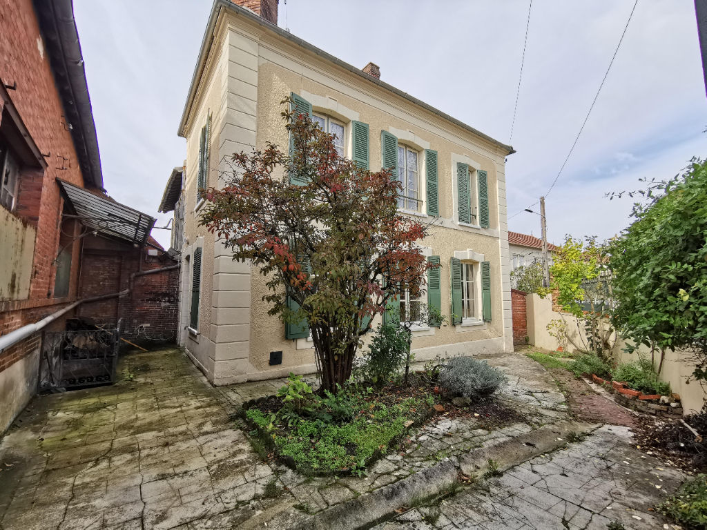 LONGUEVILLE : maison 5 pièces en vente - Gare à pied