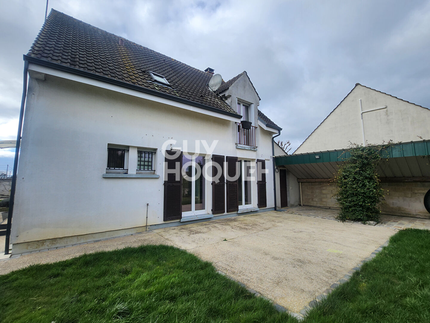 À vendre à 5 minutes de la gare de LONGUEVILLE, maison de 121 m².