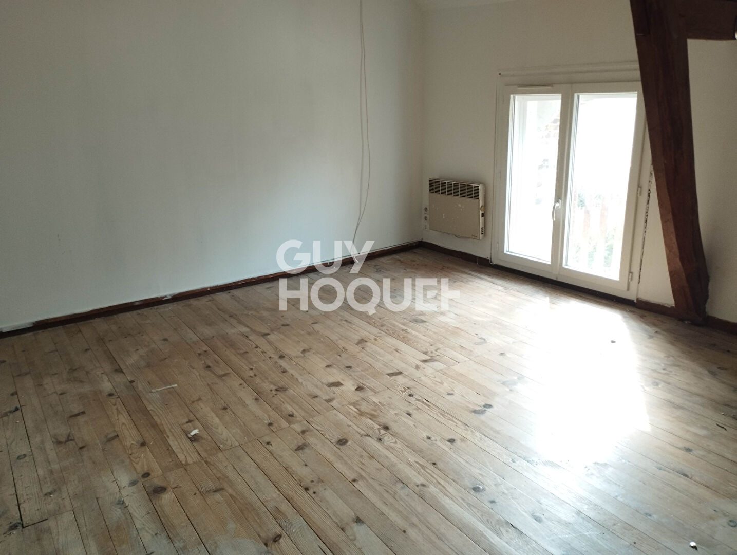 Maison à vendre à Chalmaison - 6 pièces, 4 chambres, bon état