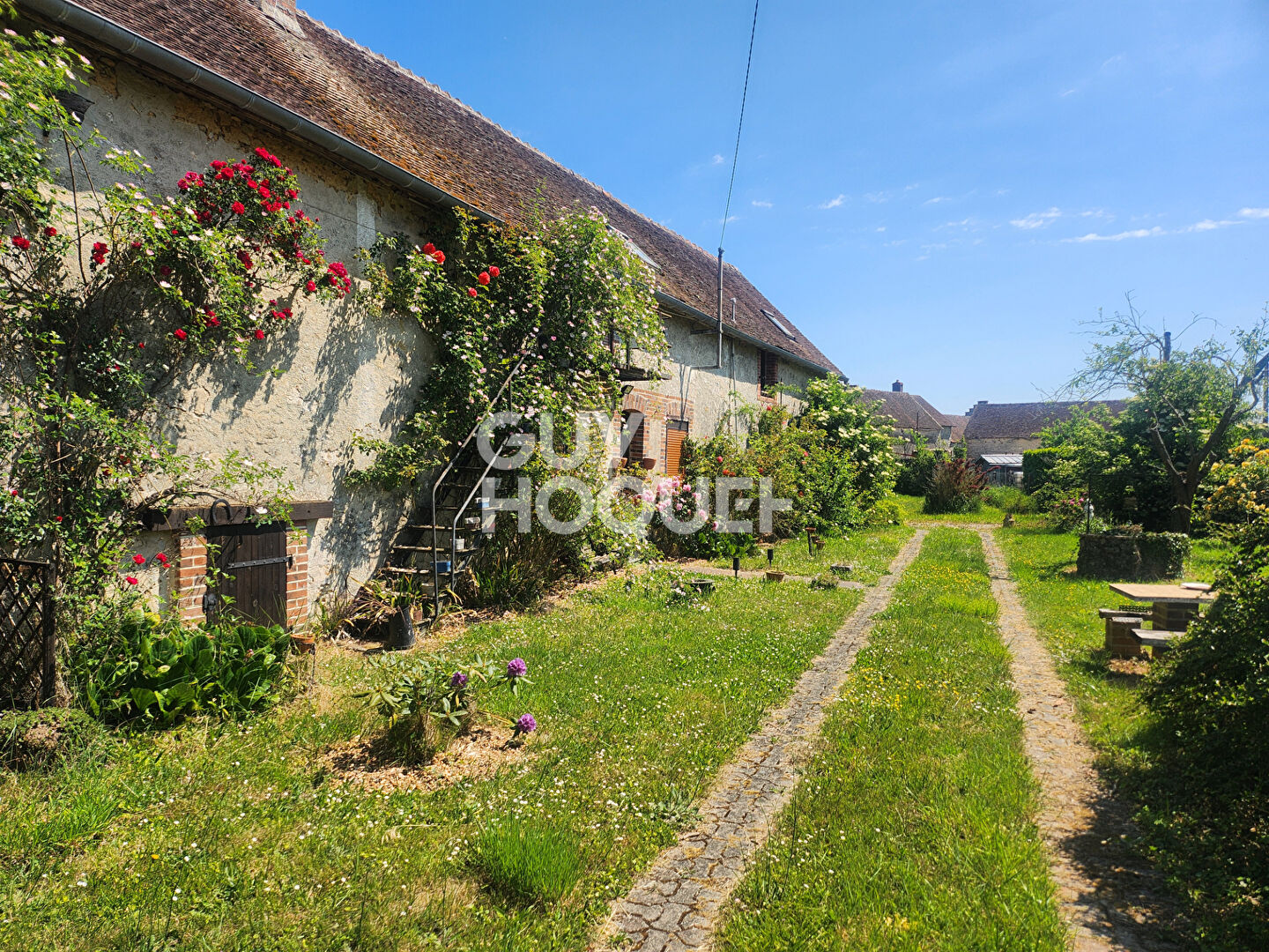 Maison à vendre à LECHELLE - Un potentiel à exploiter !