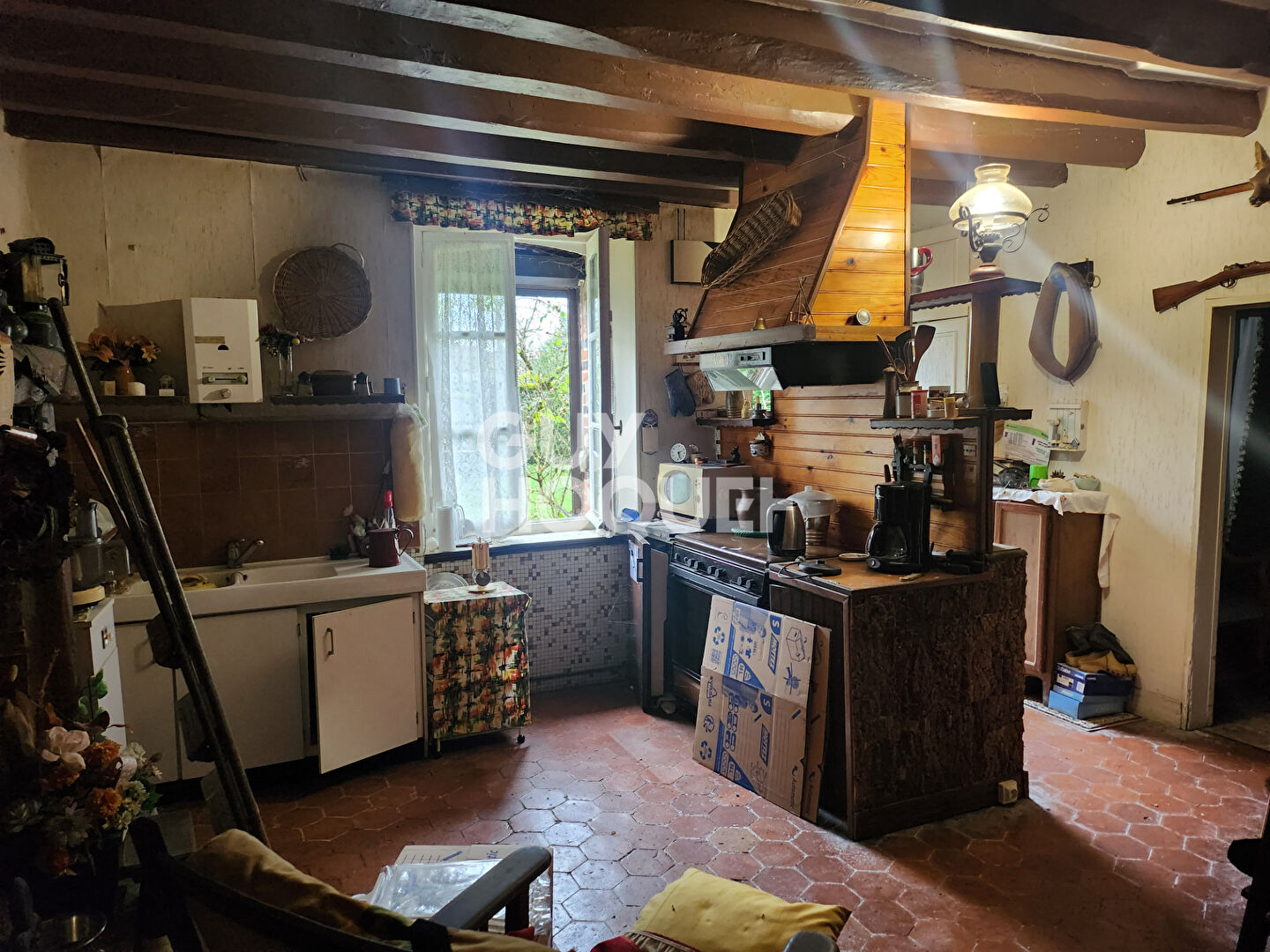 Maison à vendre à LECHELLE - Un potentiel à exploiter !