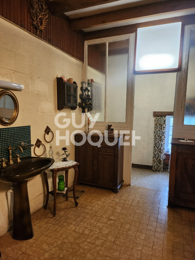 Maison à vendre à LECHELLE - Un potentiel à exploiter !