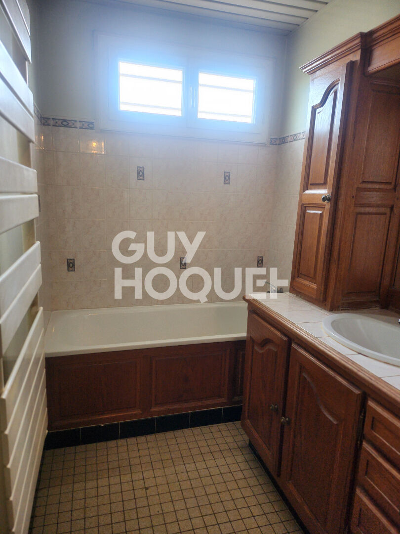 Maison à vendre à Gouaix - 5 pièces avec grand terrain