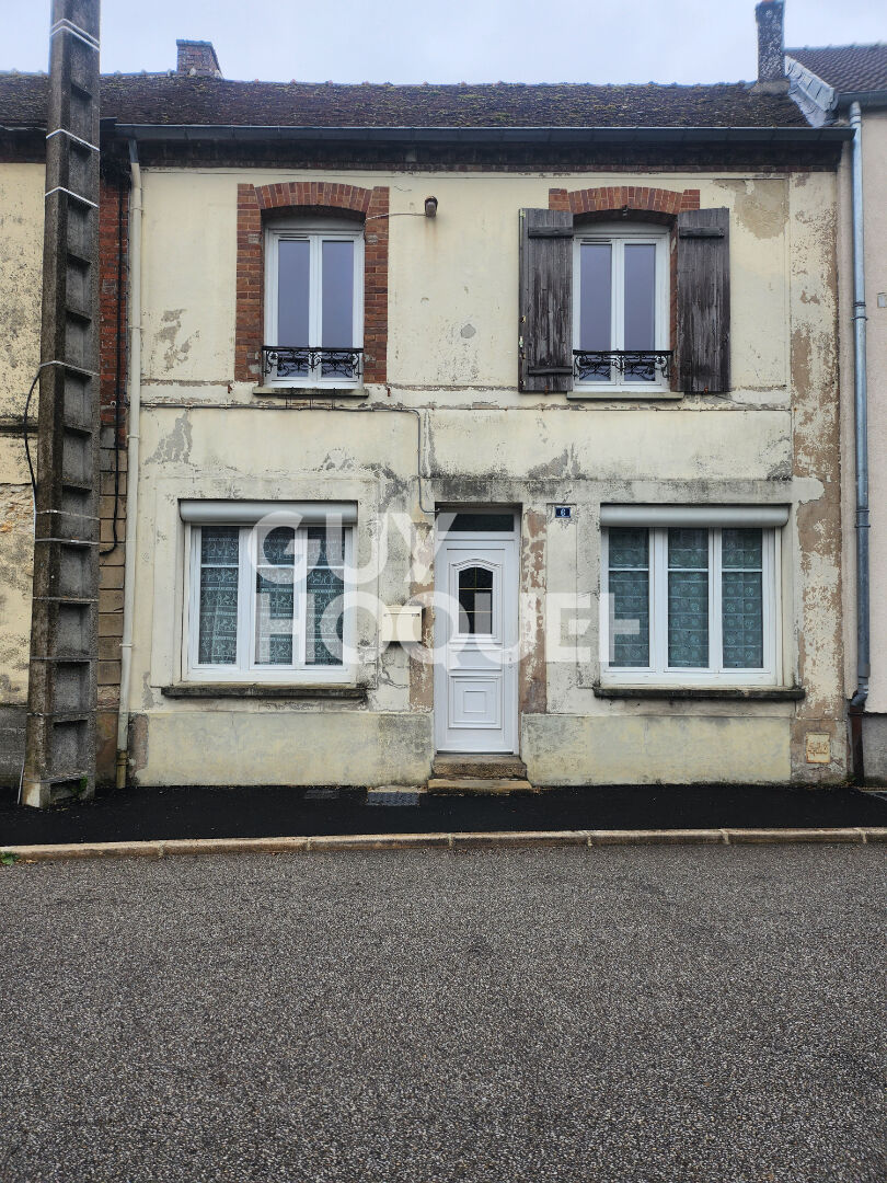 à vendre à Villiers Saint Georges - Référence 2907