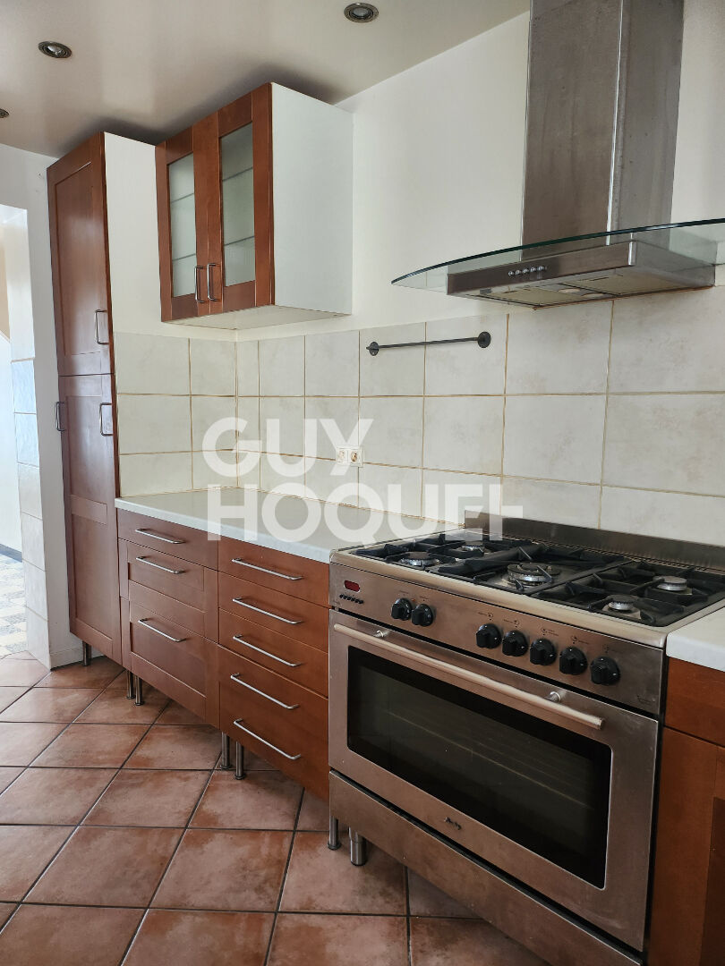 à vendre à Villiers Saint Georges - Référence 2907