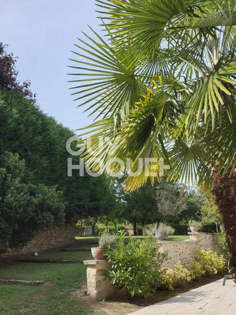 Magnifique maison  au Coeur d'un  village calme proche Provins