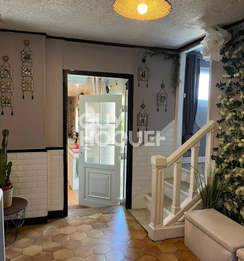 Maison à vendre à Donnemarie Dontilly - 4 chambres, jardin