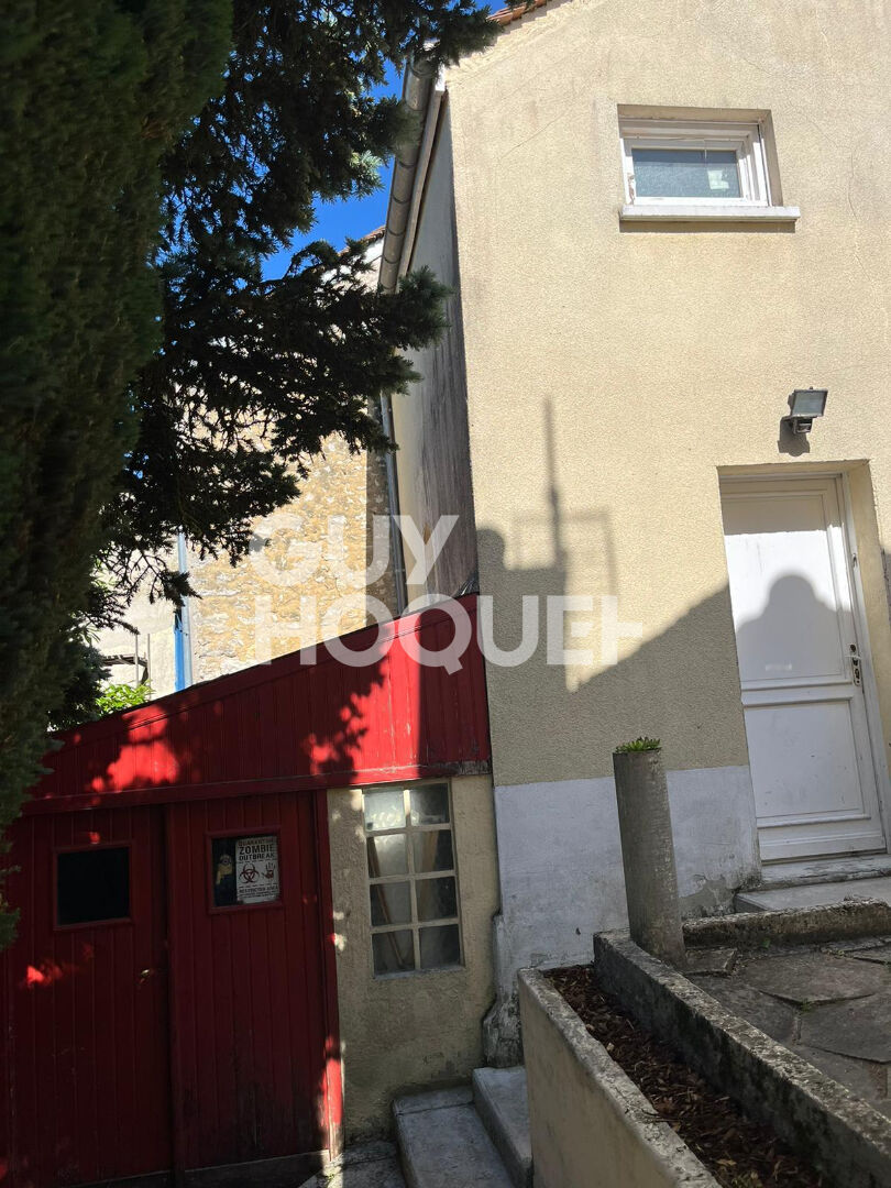 Maison à vendre à Donnemarie Dontilly - 4 chambres, jardin