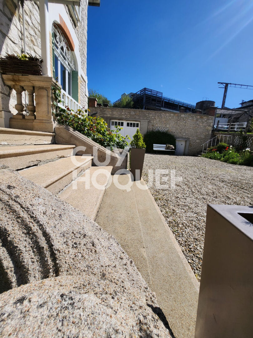 Maison spacieuse de 7 pièces à vendre à Longueville - gare à pied - ligne P - Réf. 2983