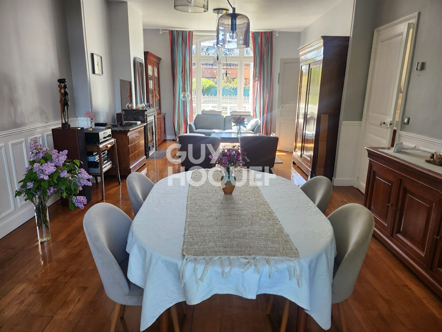 Maison spacieuse de 7 pièces à vendre à Longueville - gare à pied - ligne P - Réf. 2983