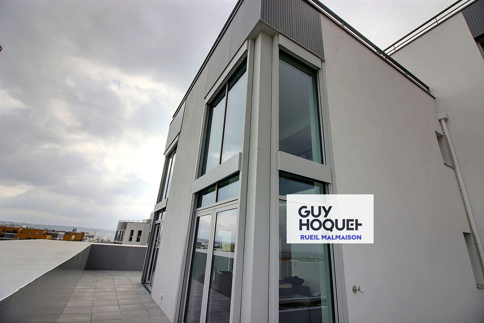 Appartement a louer rueil-malmaison - 5 pièce(s) - 131.6 m2 - Surfyn