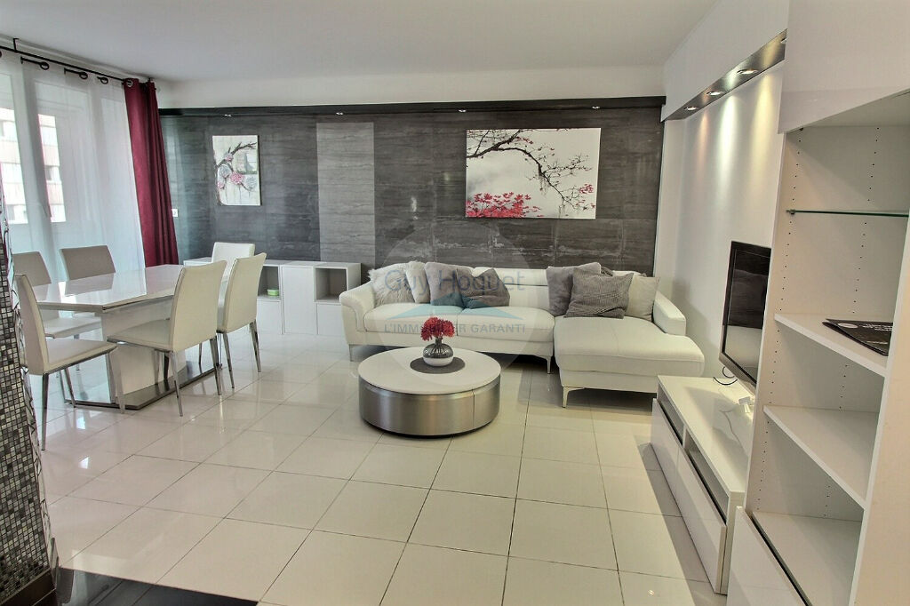 Appartement a louer puteaux - 4 pièce(s) - 82.76 m2 - Surfyn
