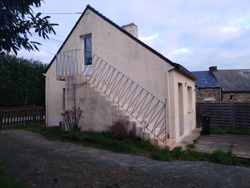 Maison de campagne à ARZAL (56190).