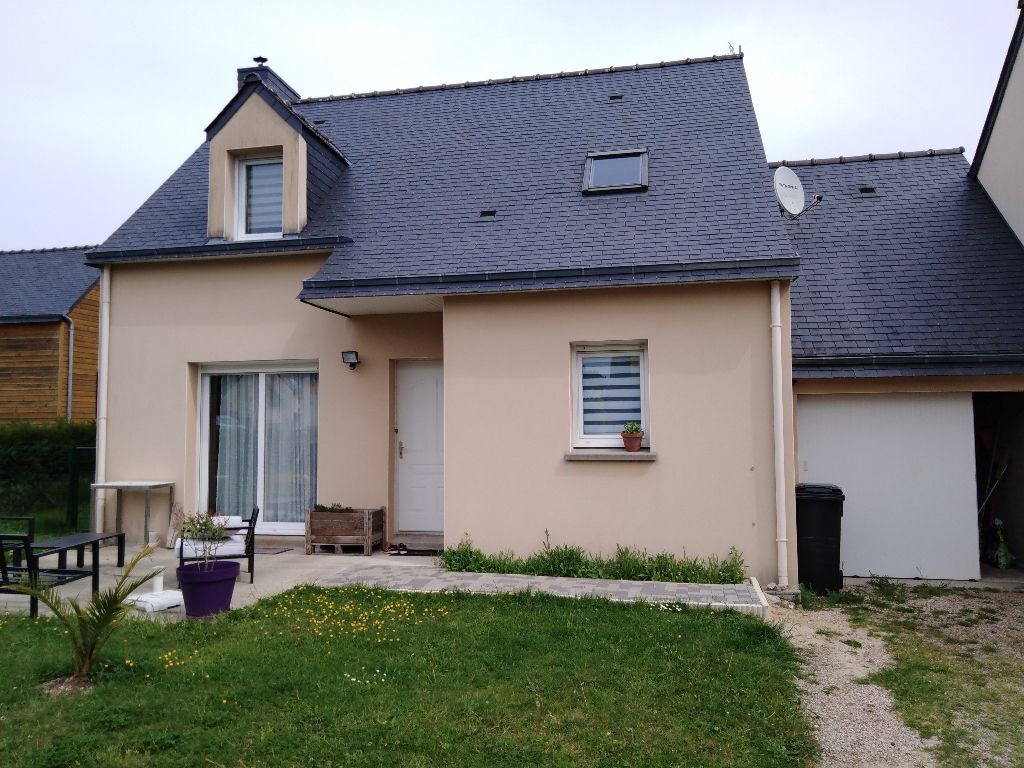 Maison à louer à QUESTEMBERT (56230).