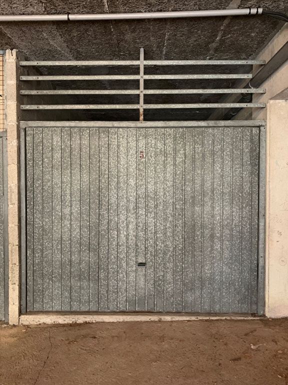 Parking / box Concarneau 20 m2