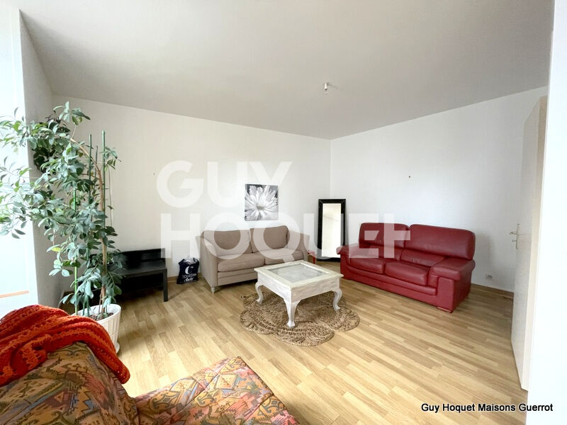 Duplex de 86 m² centre-ville de Pont-l'Abbé