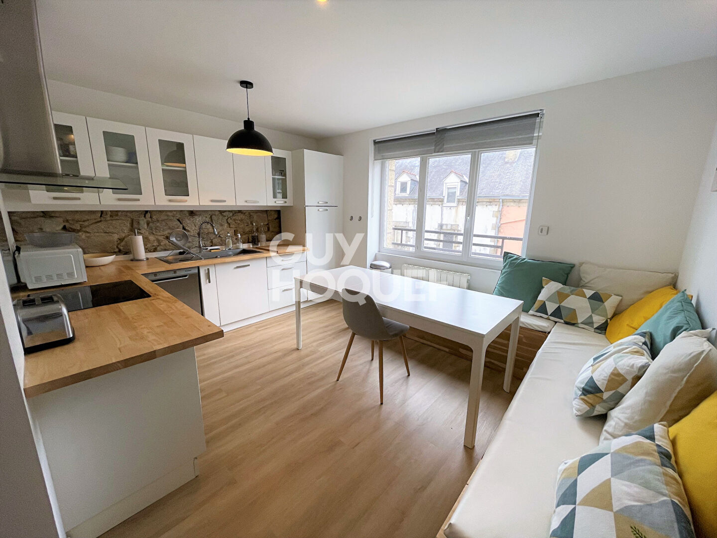 Spécial investisseur Bel appartement 5 pièces meublé sur le secteur gare  rentabilité 7.15%