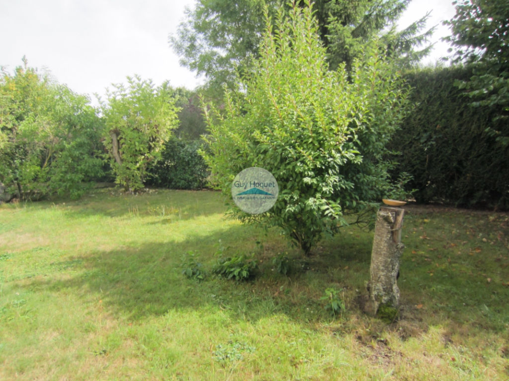 En rez-de-jardin, F3  en parfait état
