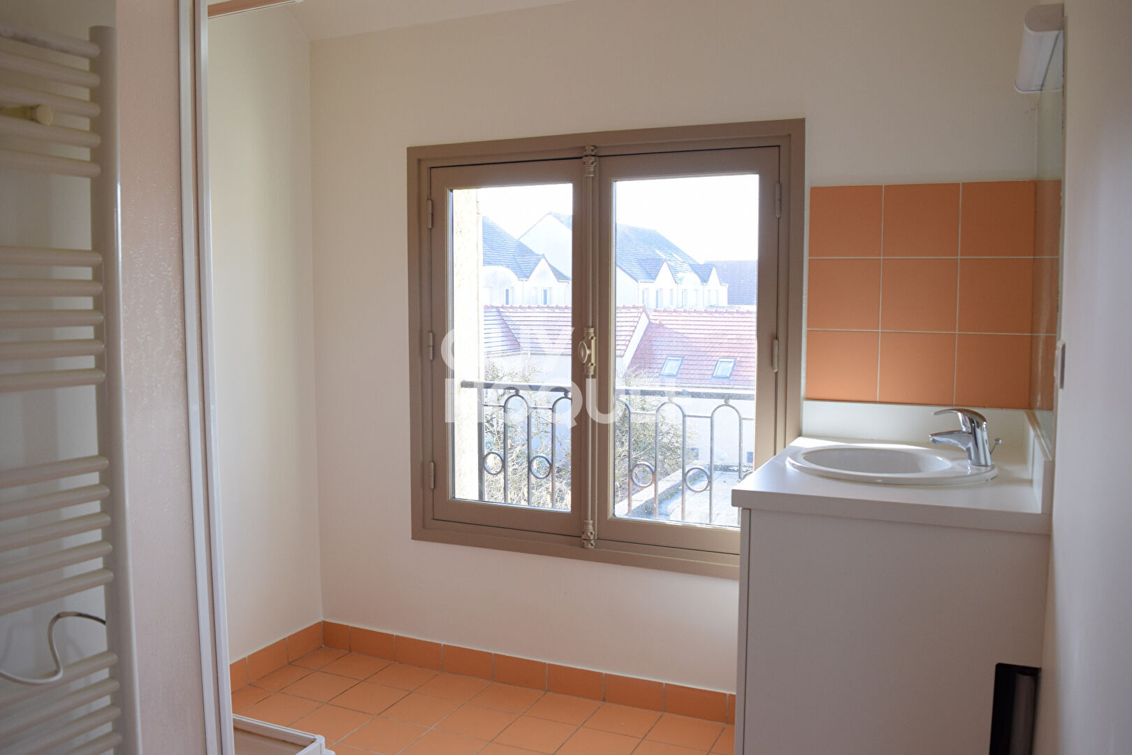 STUDIO AU COEUR DU PERRAY