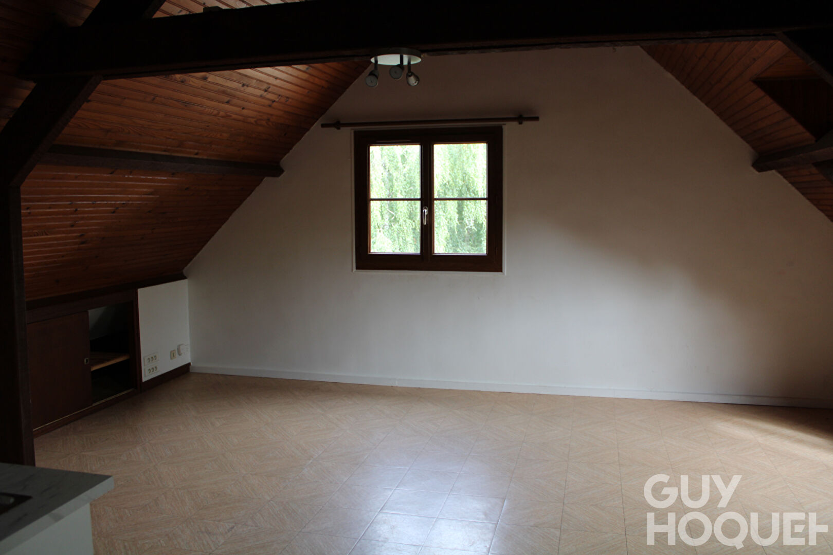 STUDIO LE PERRAY EN YVELINES