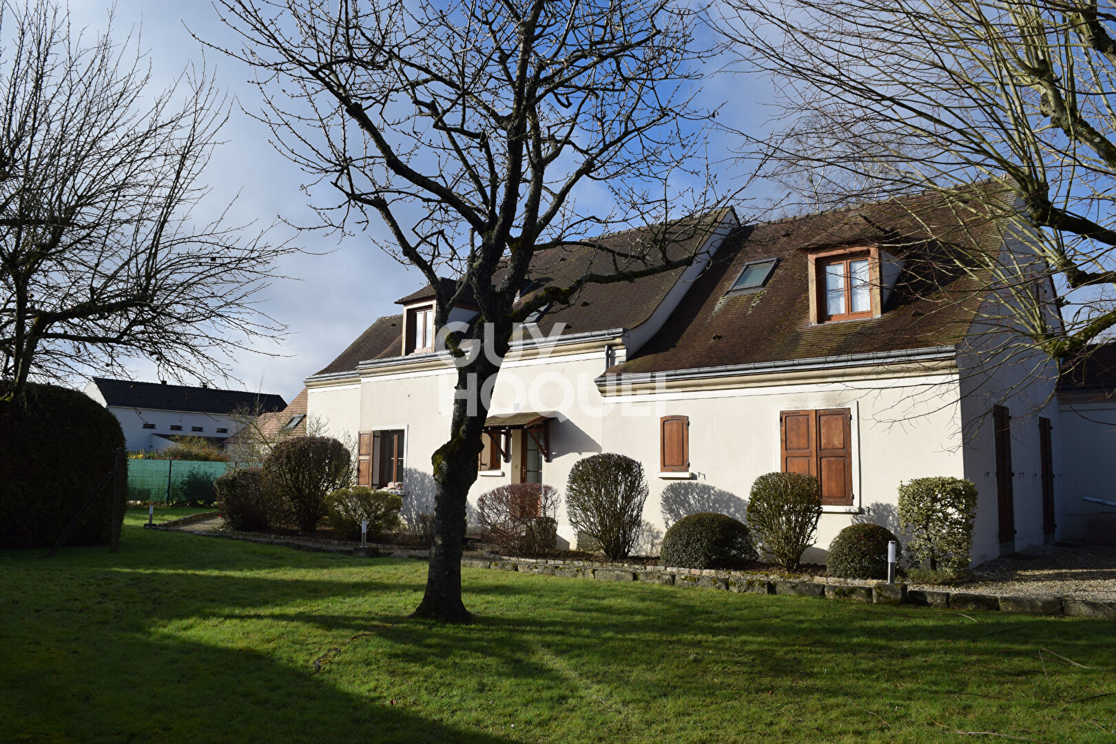 STUDIO LE PERRAY EN YVELINES