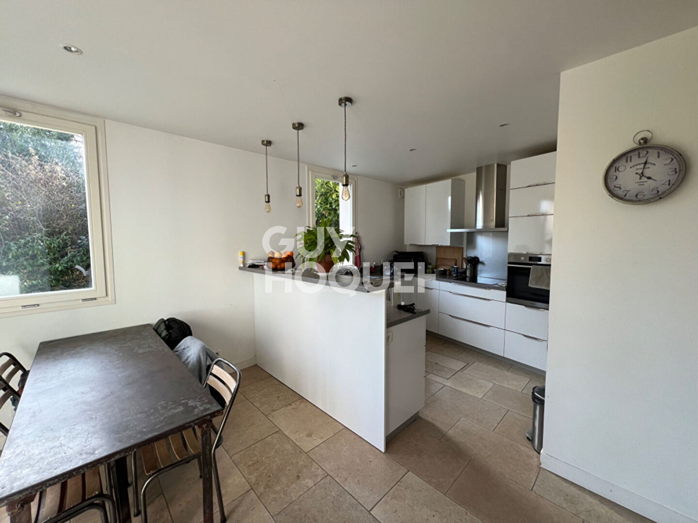 Maison 7 pièce(s) 200 m2