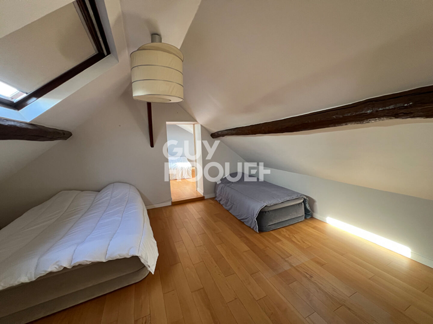 Maison 7 pièce(s) 200 m2