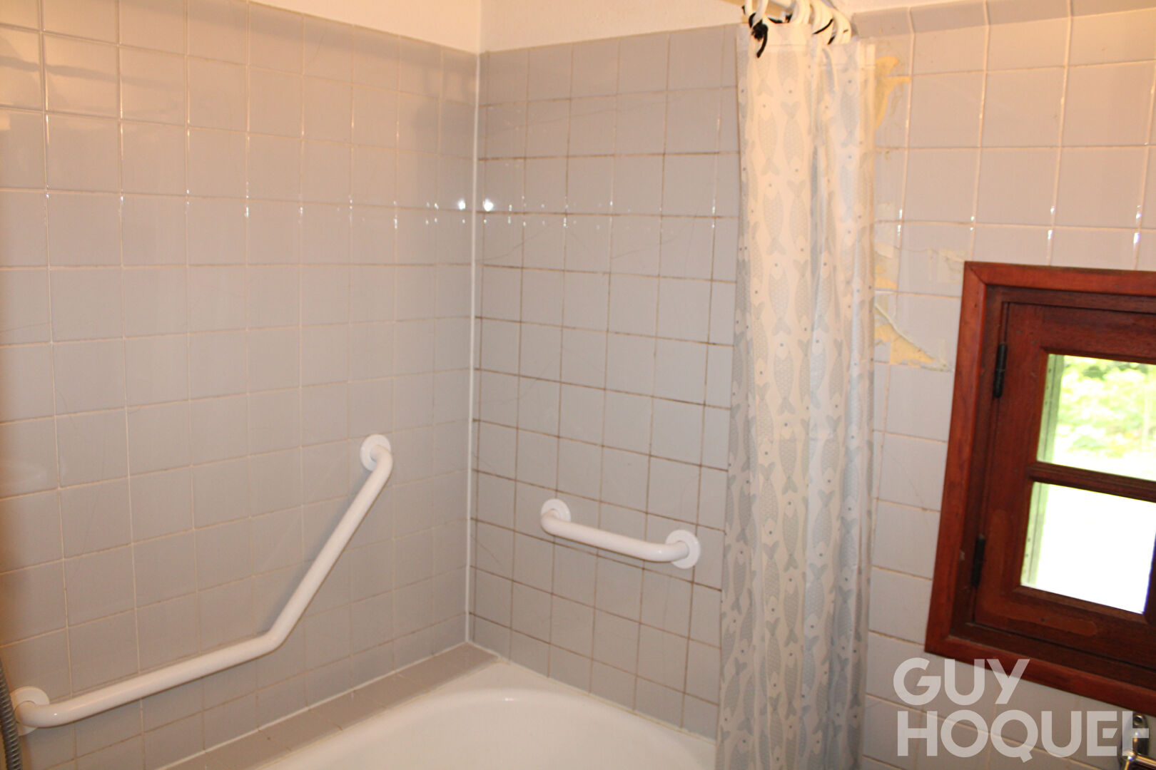 2 Maisons et 2 garages sur 3.5 hectares