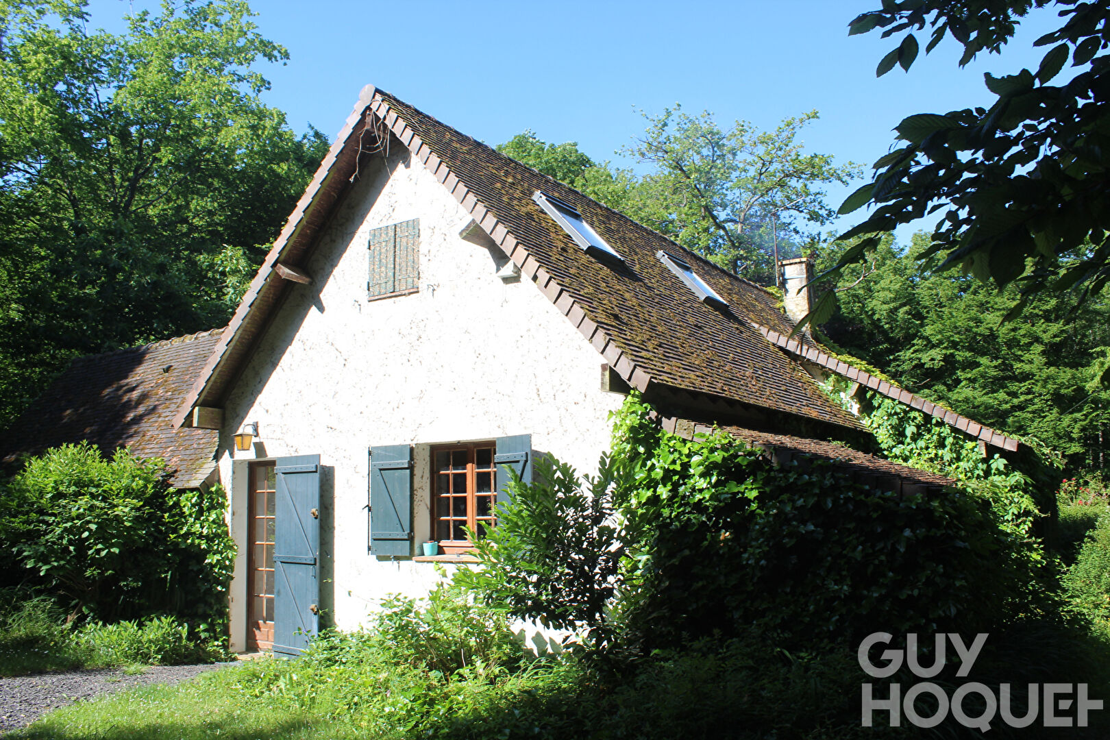 2 Maisons et 2 garages sur 3.5 hectares