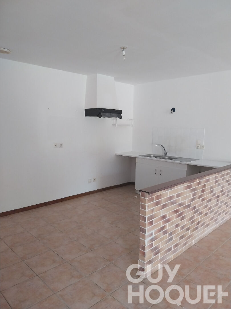 BELLE MAISON EN PIERRES