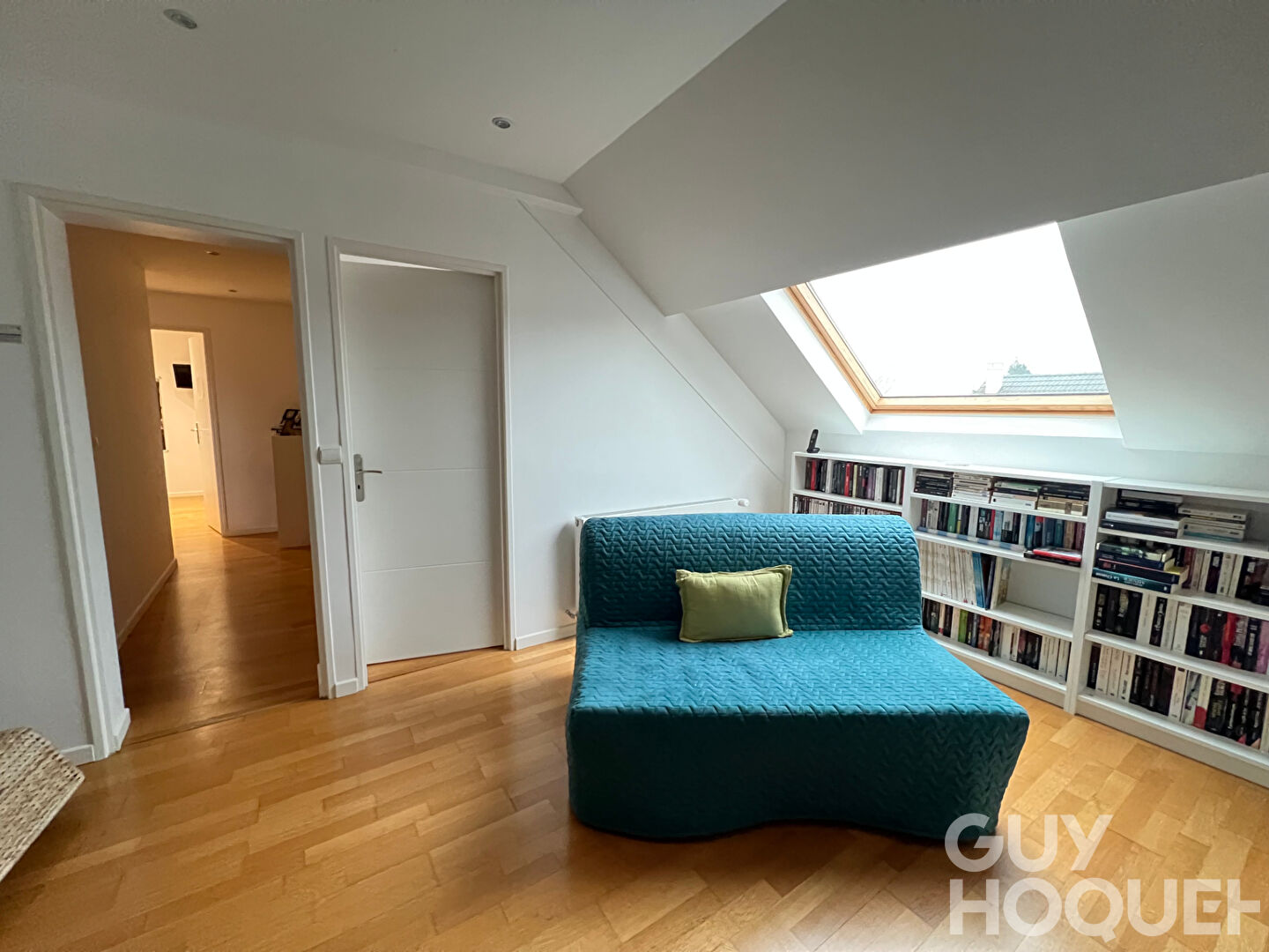 Maison Magny Les Hameaux 9 pièce(s) 261 m2