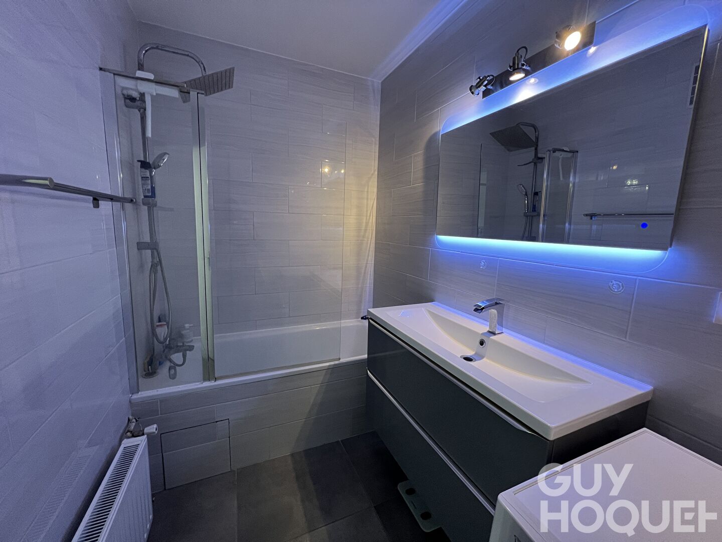 Appartement 3 pièces - 67 m² - Balcon