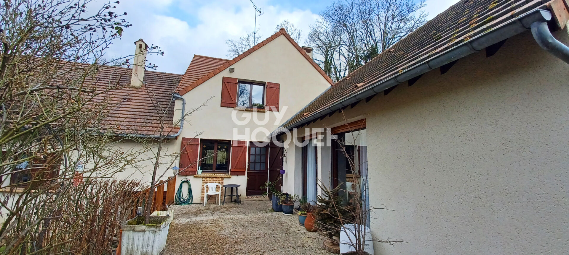 Maison de 7 pièces à Emancé