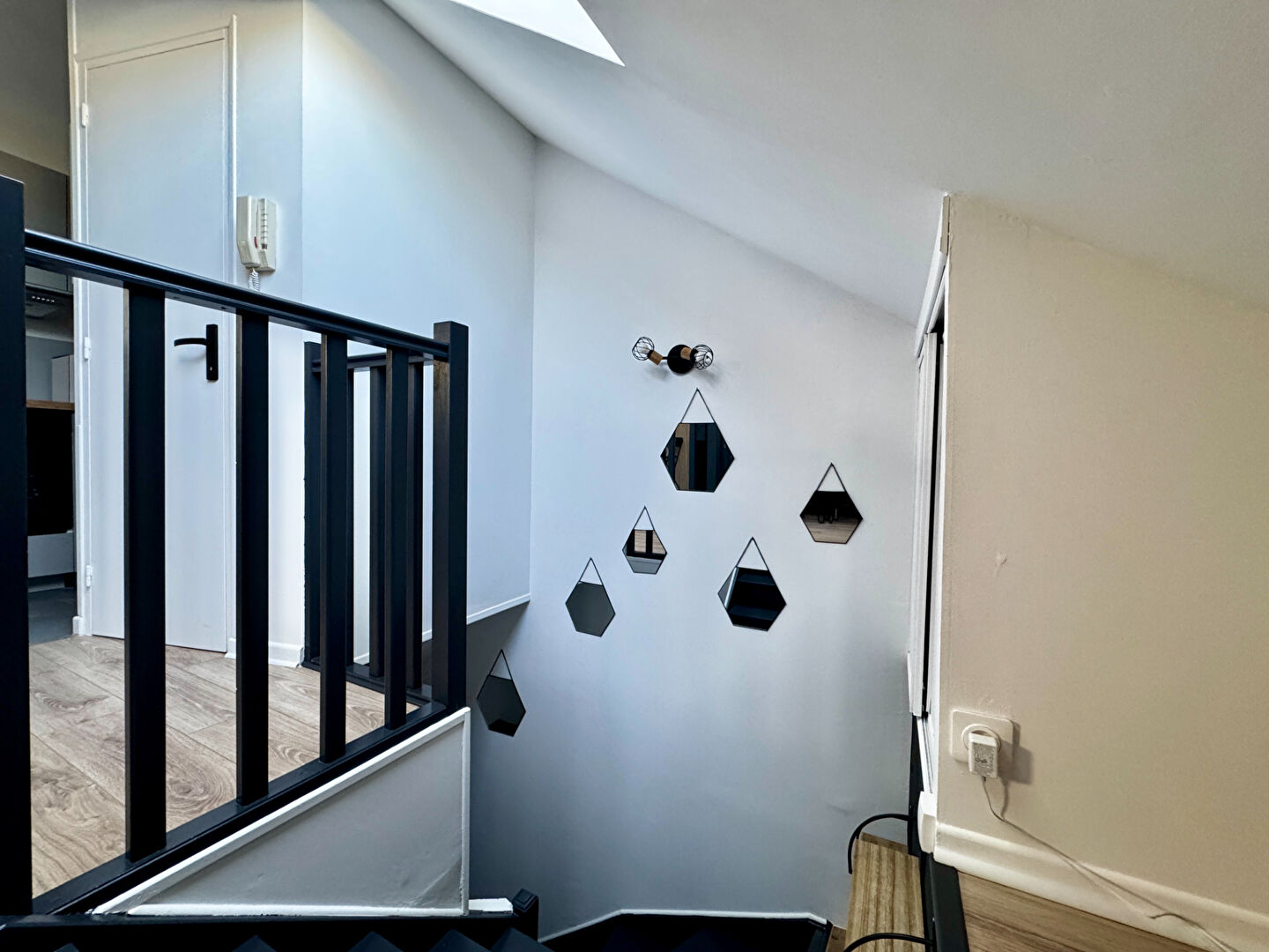 Appartement de type 2 neuf et meublé