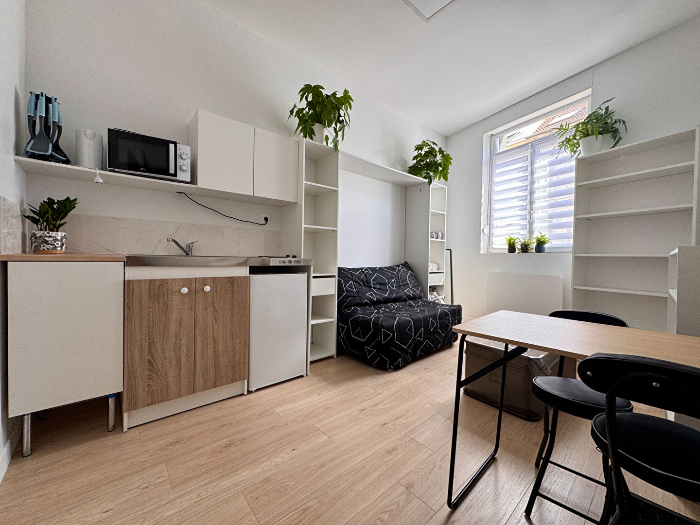 Charmant studio meublé - Quartier Cernay !