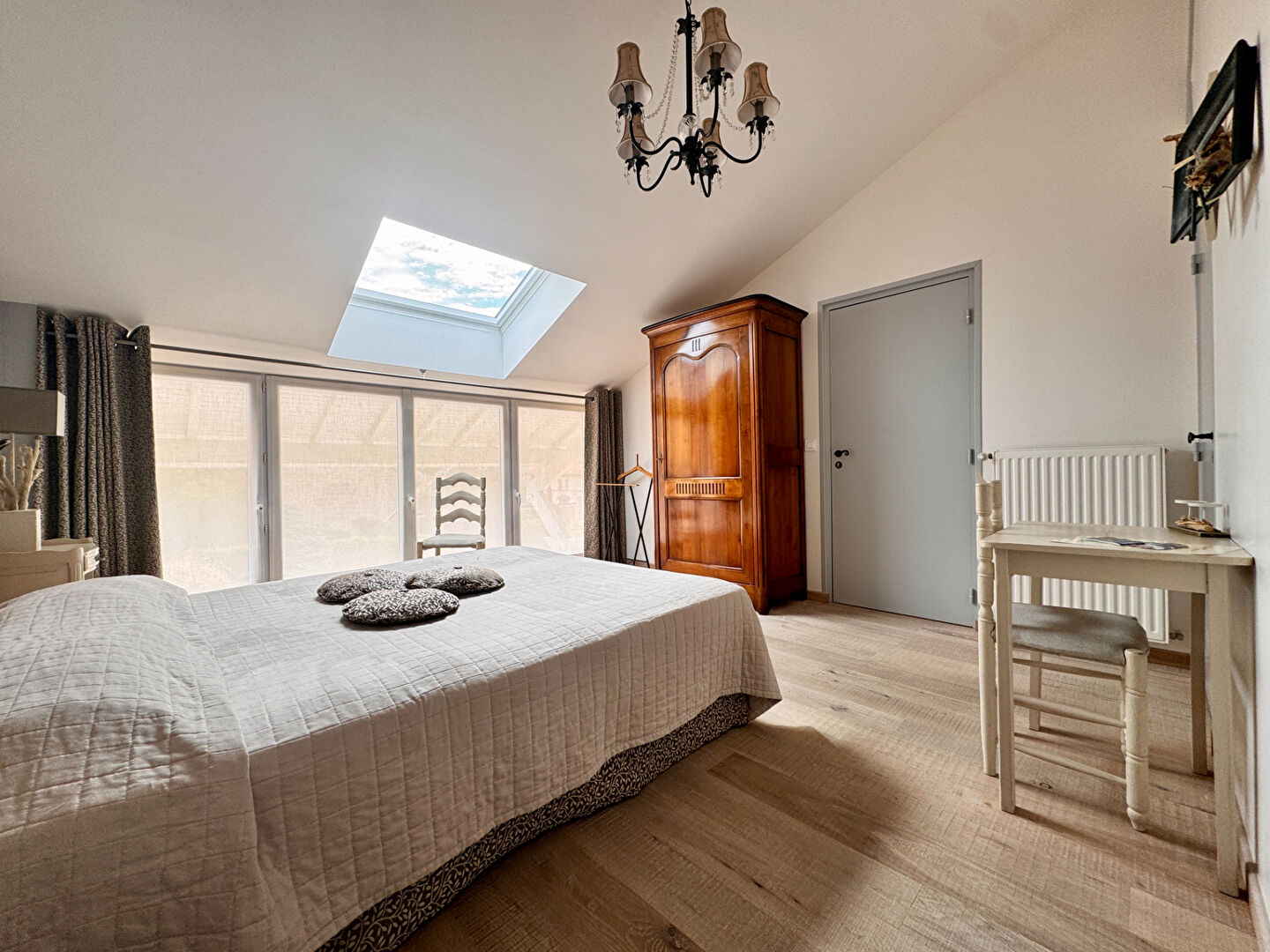 Longère d'exception à vendre à AUMENANCOURT LE GRAND