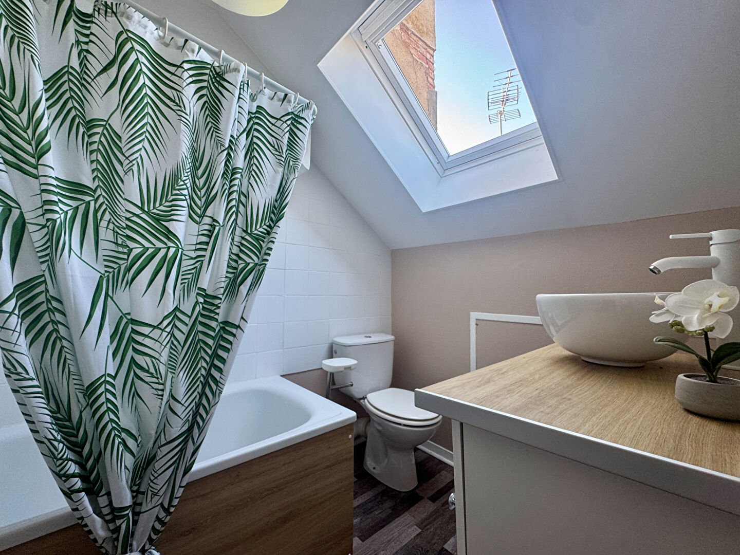 Charmant studio meublé à louer à Saint-Thomas, Reims 