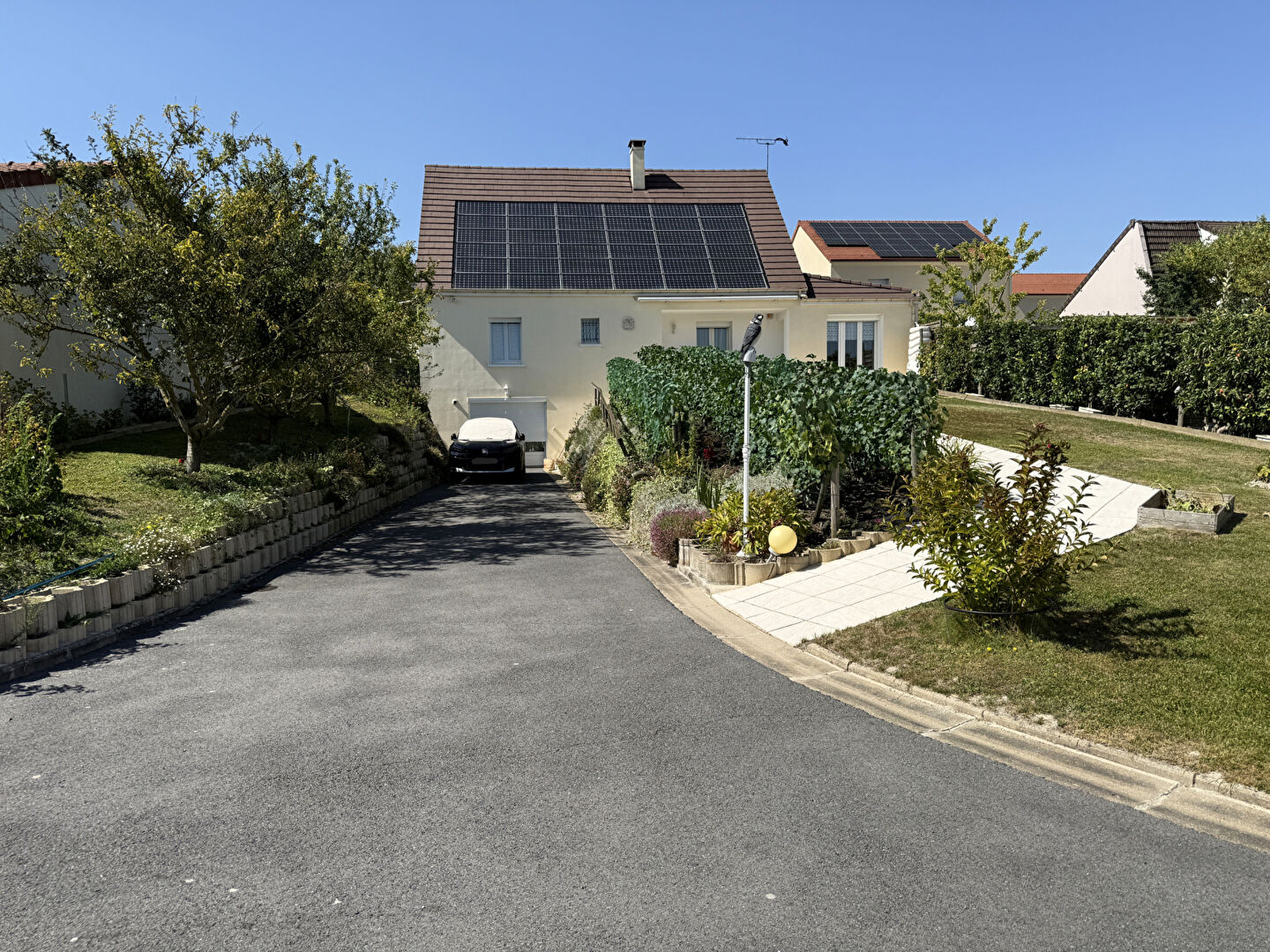 Maison spacieuse 176 m² avec sous-sol total et piscine - Beine-Nauroy (15 min de Reims)