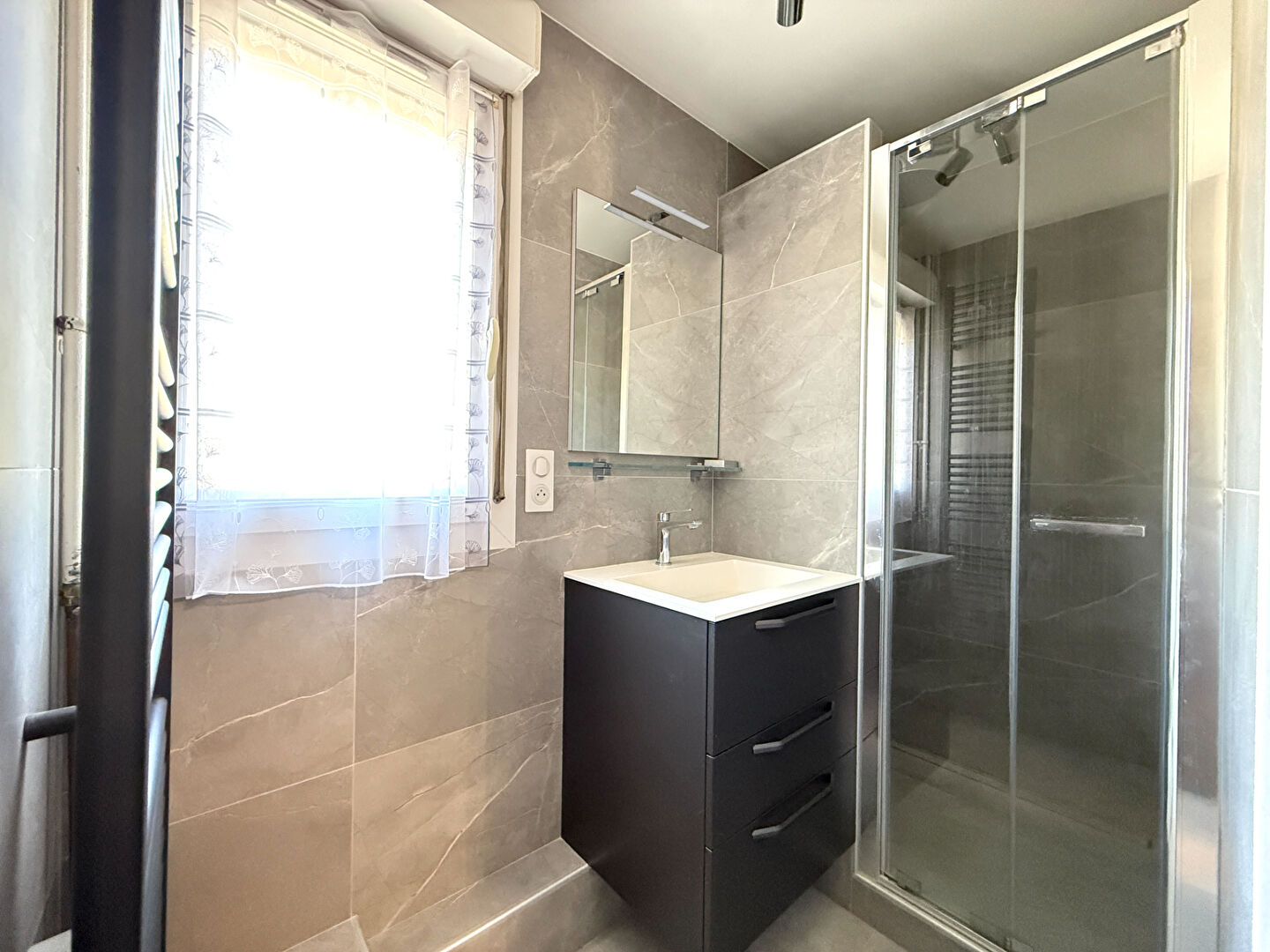 Maison de type 5 avec jardin et garage