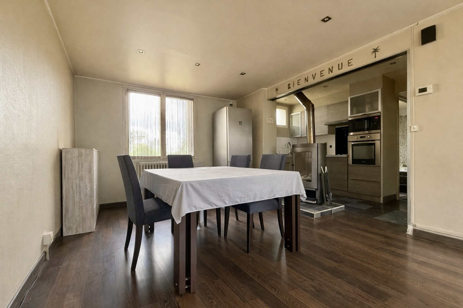 À vendre Maison Reims avec garage et jardin.