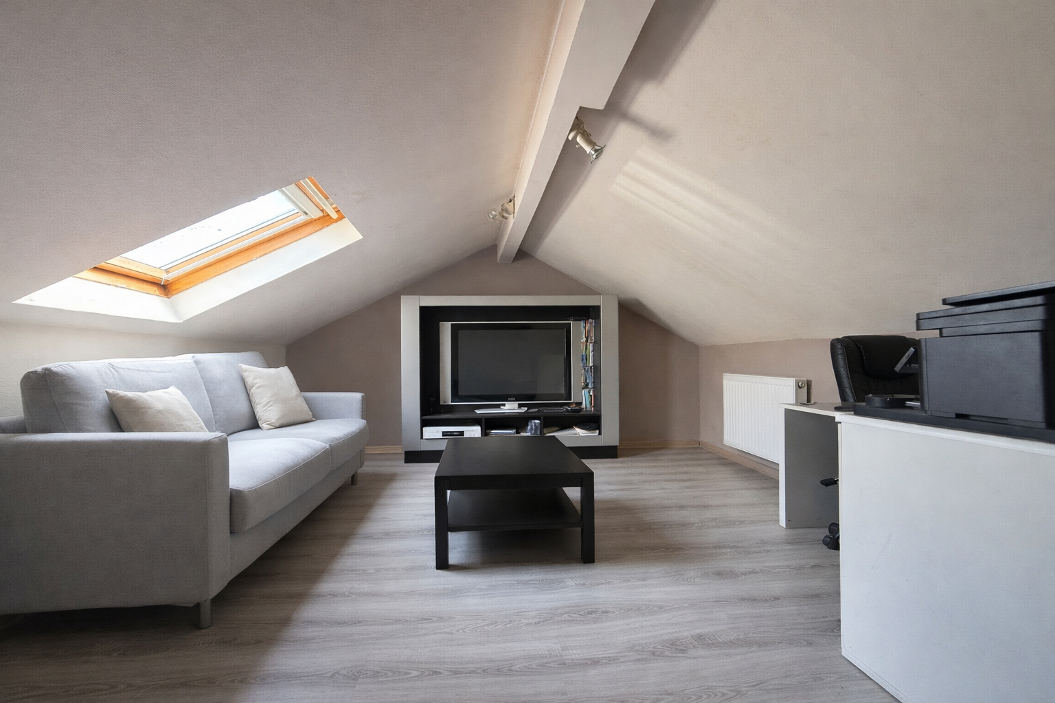 À vendre Maison Reims avec garage et jardin.