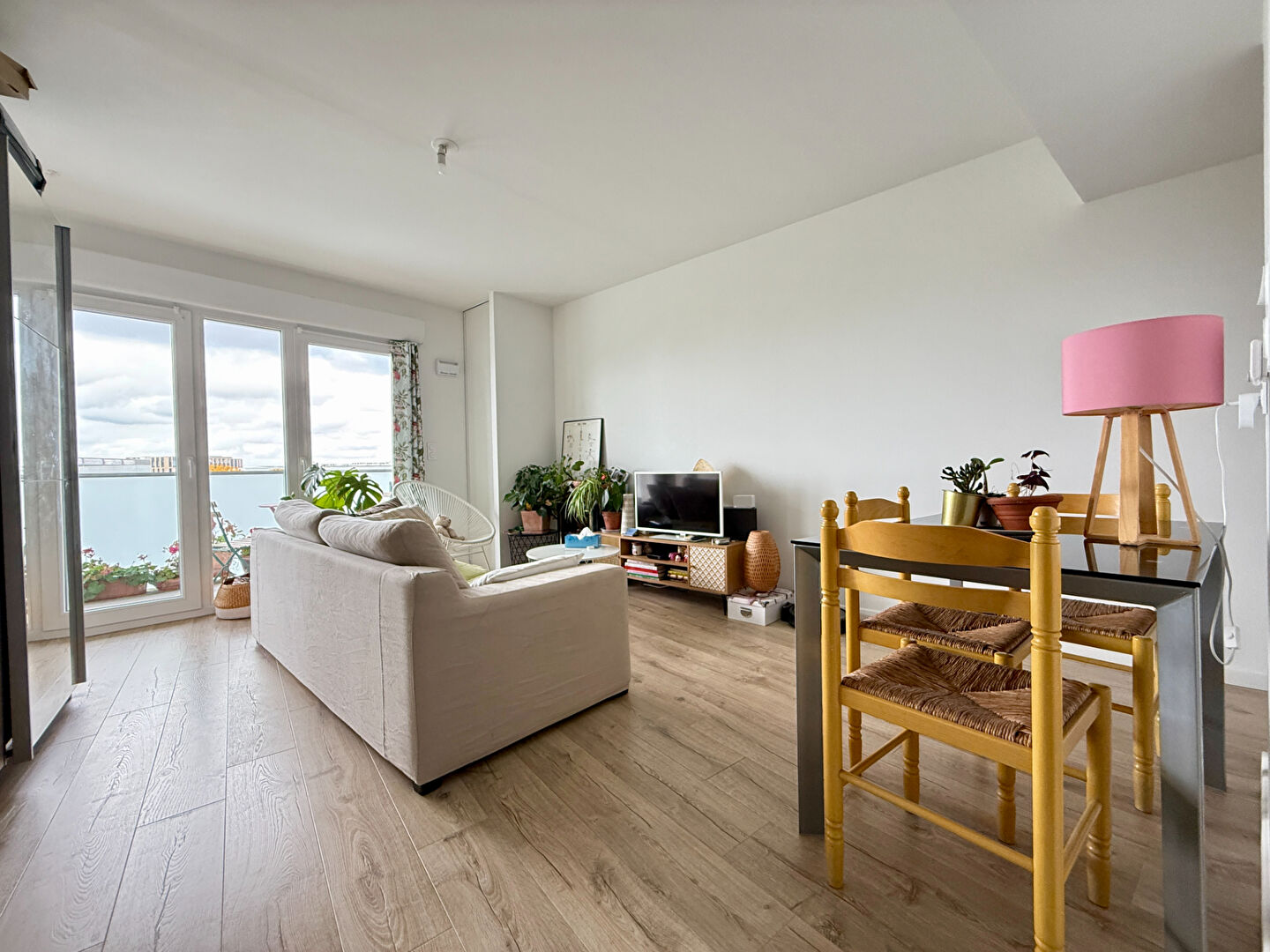 Appartement de type 2 - Secteur Boulingrin avec parking et balcon