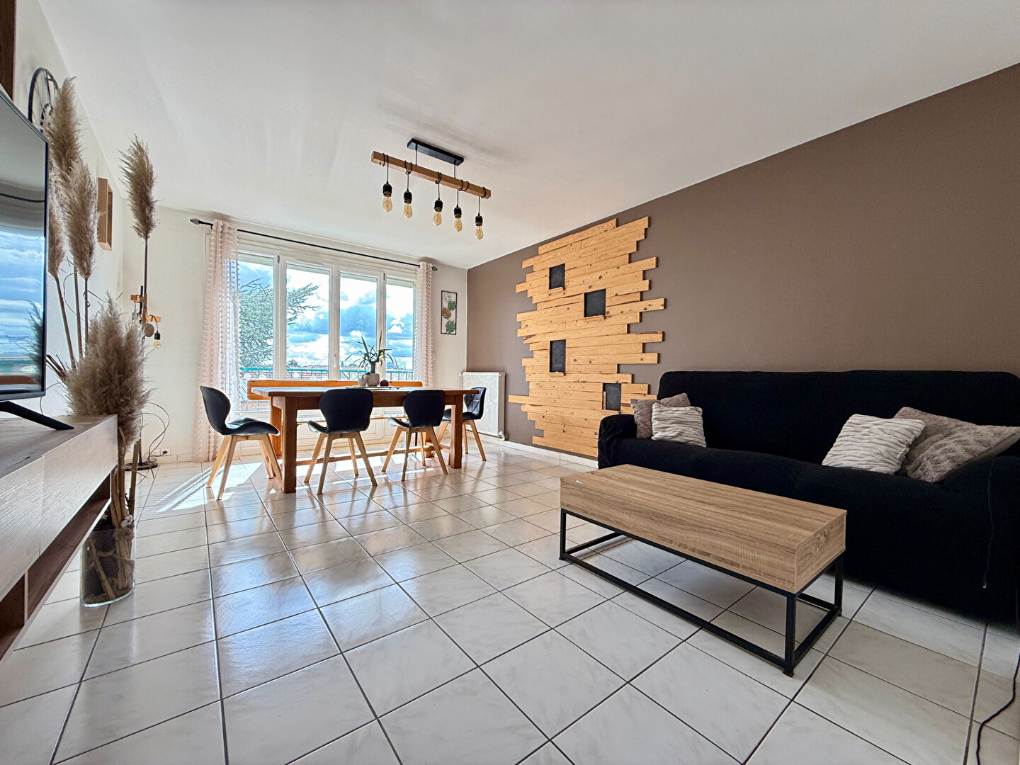 Appartement  de type 3 - avec place de parking - vendu loué