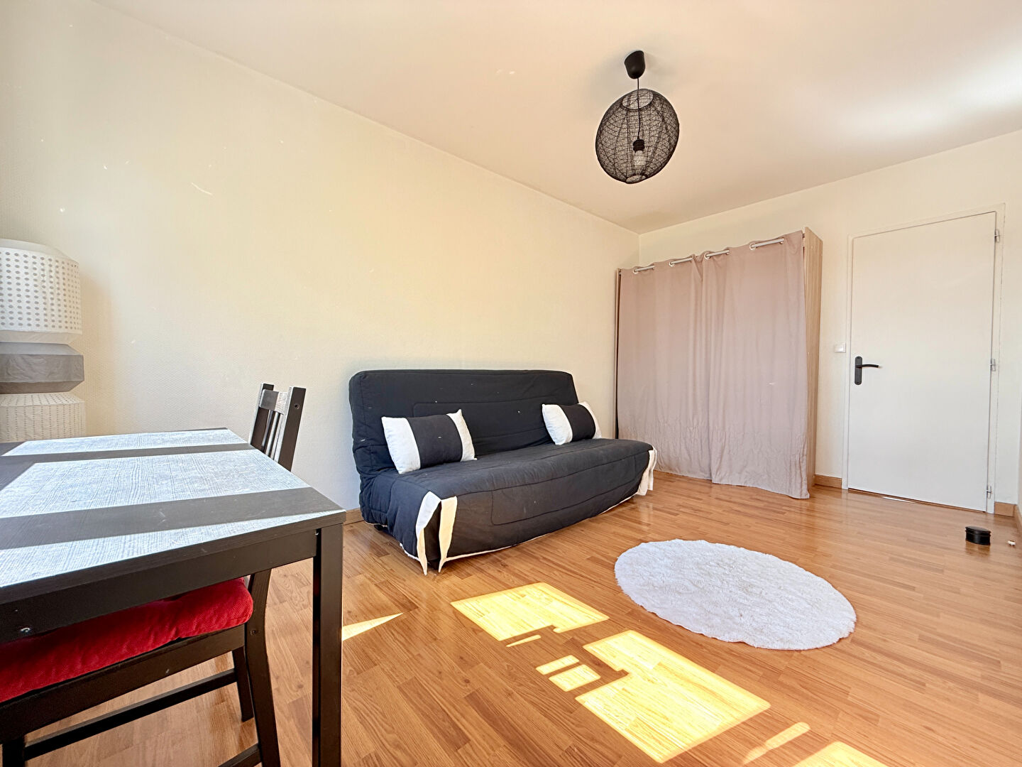 Appartement  de type 3 - avec place de parking - vendu loué