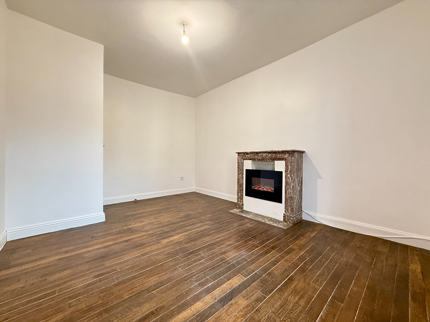 Charmante Maison à Louer à Reims - Quartier Sainte-Anne !